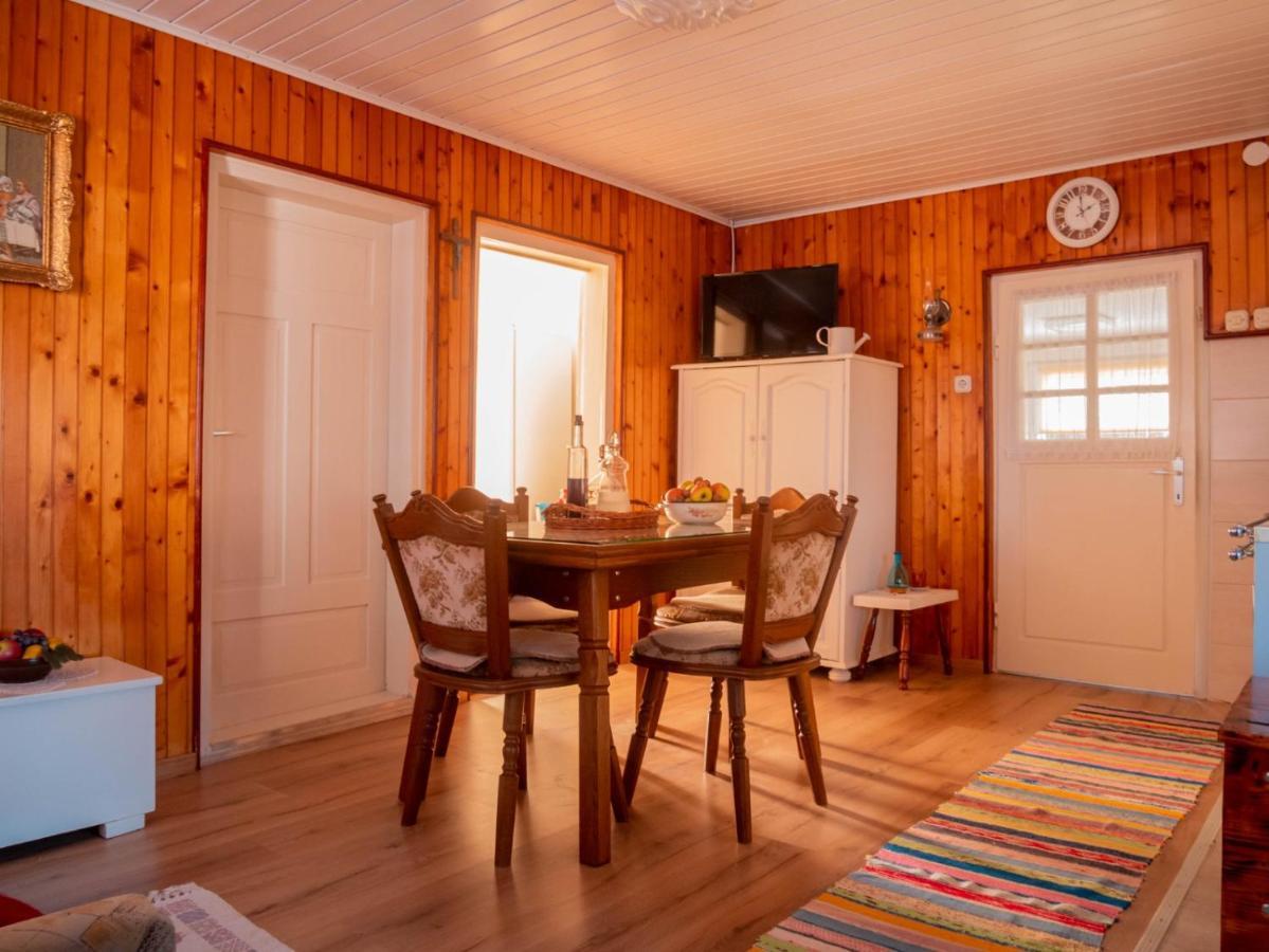 Holiday House Rukavina Donje Pazariste Exterior photo